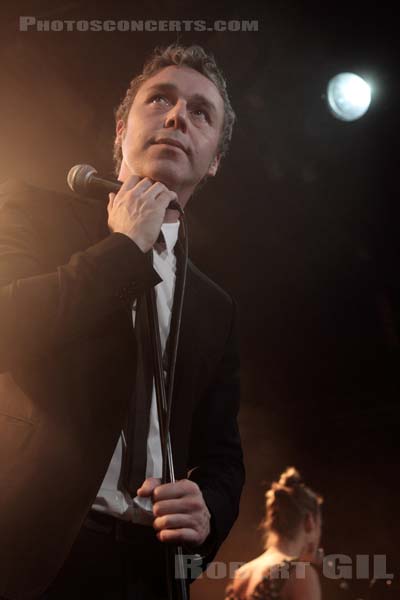 BAXTER DURY - 2011-12-10 - PARIS - La Maroquinerie - 